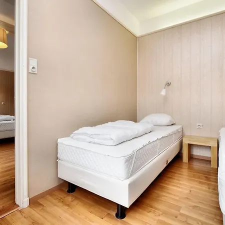 Modern In Near Town Centre * Спа